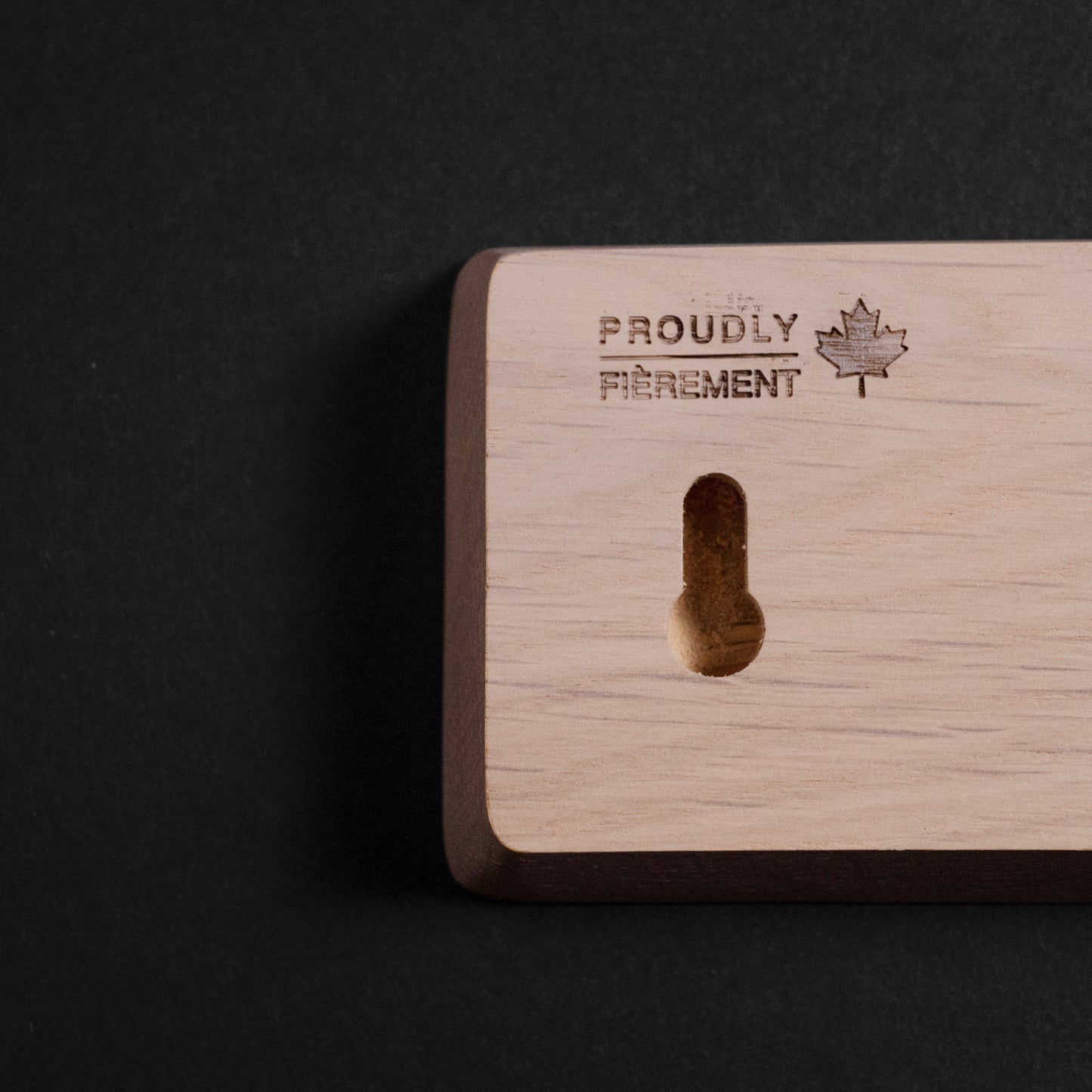 Hazaki Porte- Barre magnétique pour couteau en Chêne