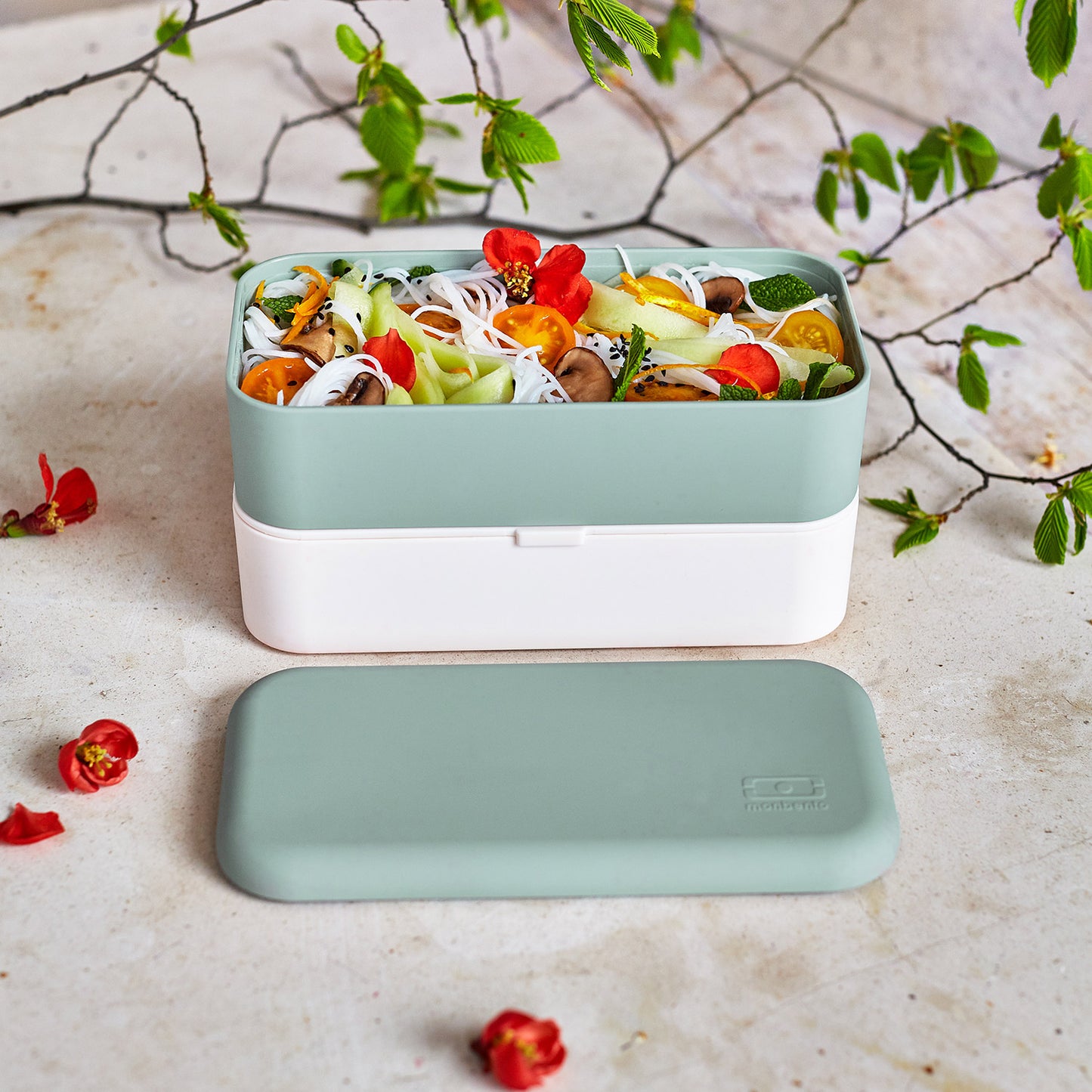 The MONBENTO MB Original lunch box and sauce pots set, natural GREEN