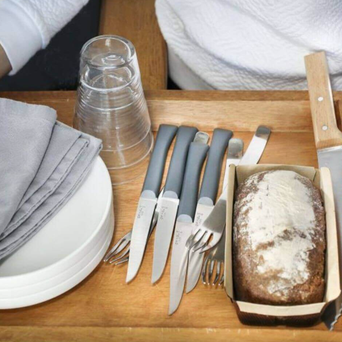 Opinel - Coffret Bon Appétit + 4 couteaux de table - Anthracite