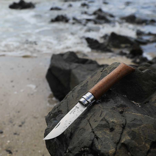 Opinel  Couteau tradition Nº 06 Inox (Noyer)