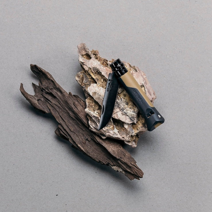 Opinel - Couteau N°08 Horizon Moutarde Black