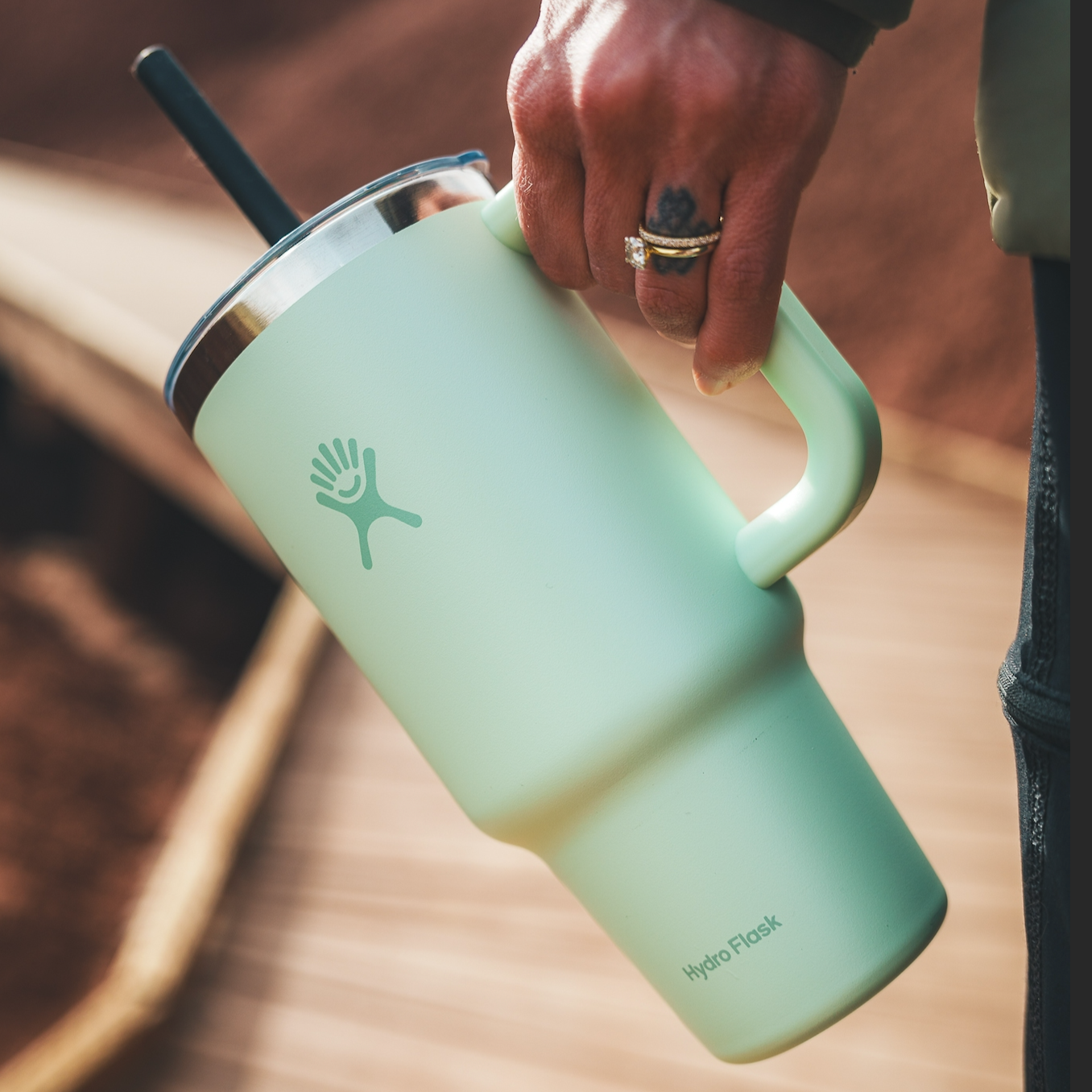 Hydro Flask Tasse de voyage 40oz avec paille ALOÈS
