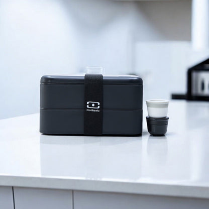 L'ensemble MONBENTO MB Original boîte à lunch et pots à sauce NOIR onyx