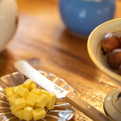 Opinel  - Couteau Petit-déjeuner HÊTRE