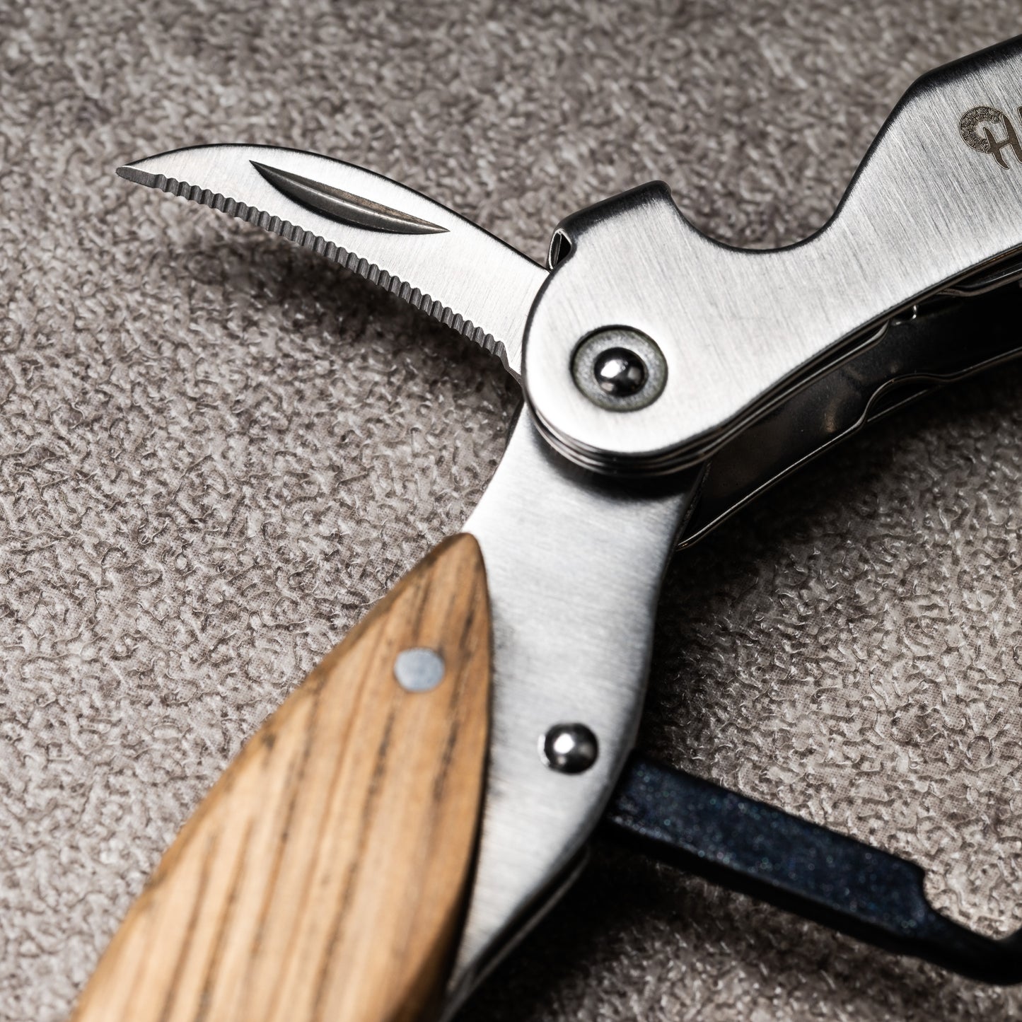 Hazaki - Tire-bouchon à vin-Chêne